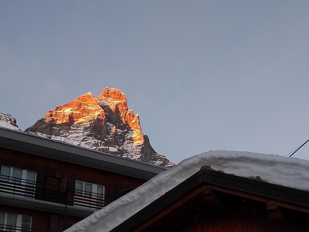 In Cervinia Center - 50Mt From Ski Slopes Apartamento Breuil-Cervinia Exterior foto